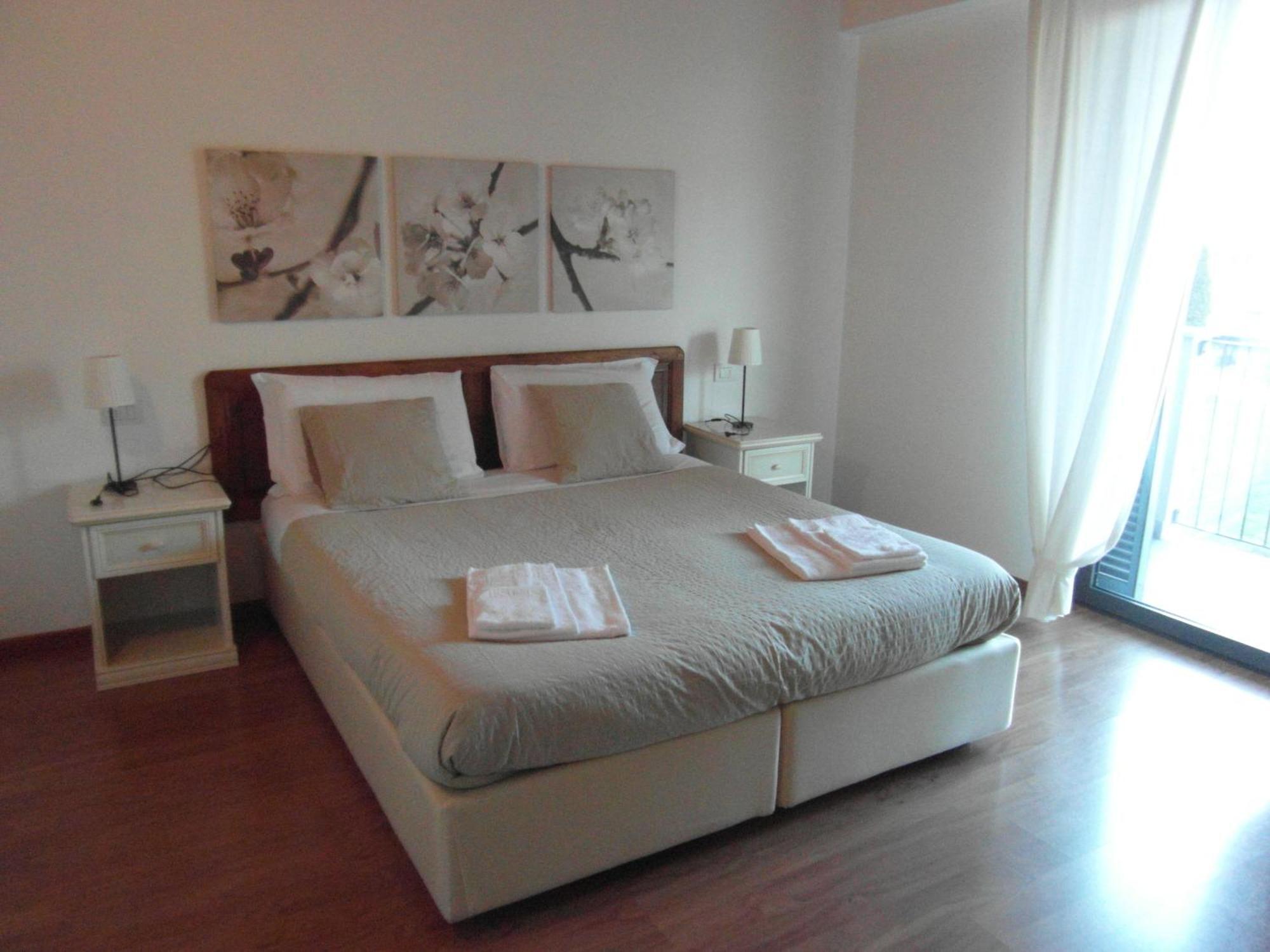 Residence I Fiori Piantedo Pokój zdjęcie