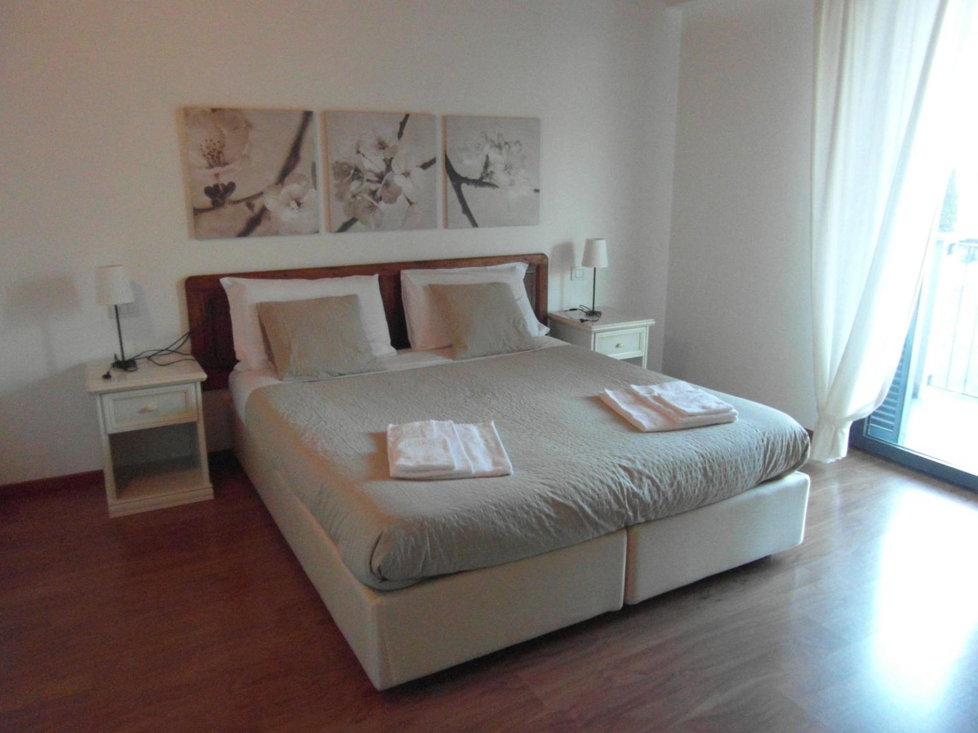 Residence I Fiori Piantedo Pokój zdjęcie